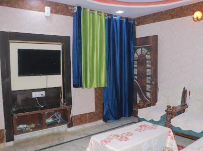 Dk's Paradise Agra (Uttar Pradesh)